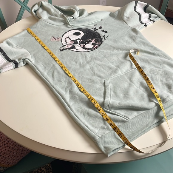 No Boundaries Oversized Long Hoodie with front Pocket- L (Junior 11/13) - Picture 7 of 10